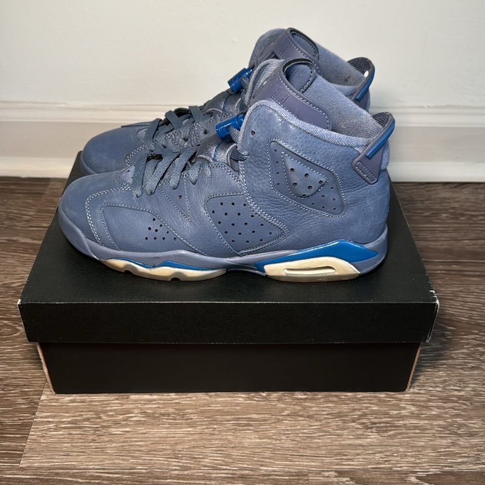 Retro Air Jordan 6